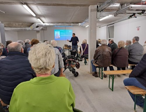 Polizeihauptkommissar Fix im „Pfungstädter Dörfchen“ vor 40 interessierten Bewohnern: Richtiges Verhalten bei fremden Personen